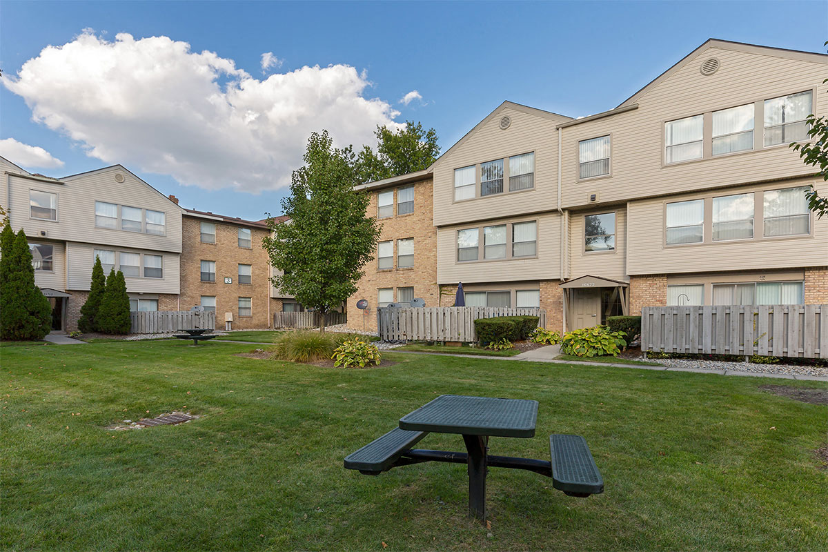 Photos and Video of Southgate Apartments in Southgate, MI